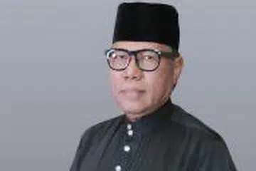 Ahli Dewan Undangan Negeri (Adun) Selat Klang, Datuk Abdul Rashid Asari.