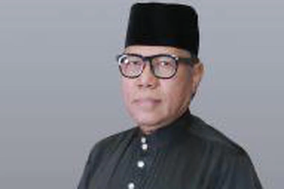 Ahli Dewan Undangan Negeri (Adun) Selat Klang, Datuk Abdul Rashid Asari.