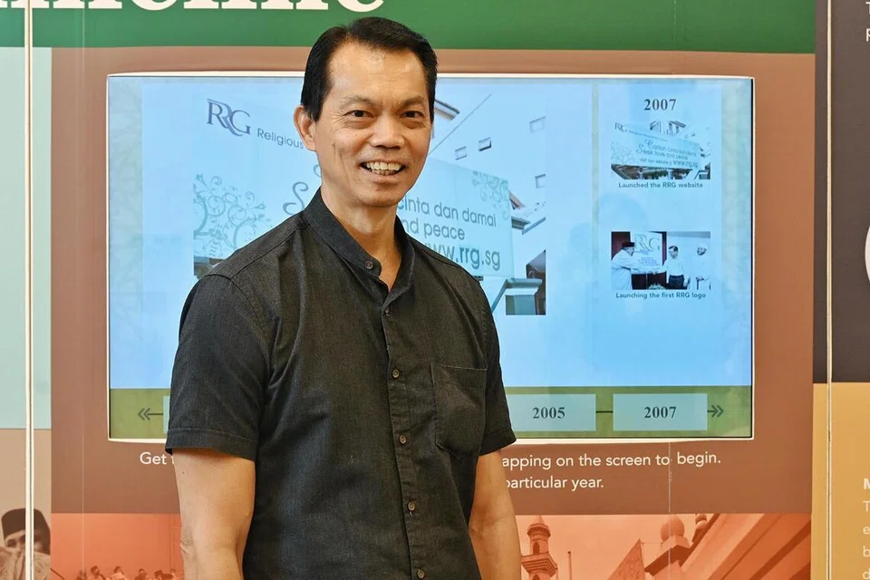 belia, radikal, s’pura, isd