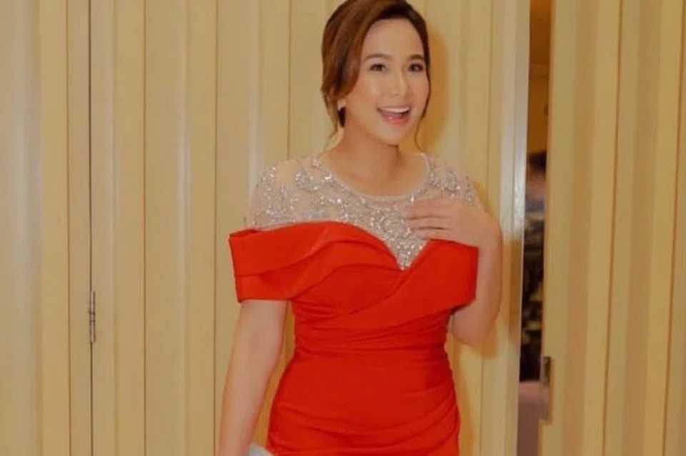 day anaroza,  iaitu, A’dale Adham Ayahudin, 