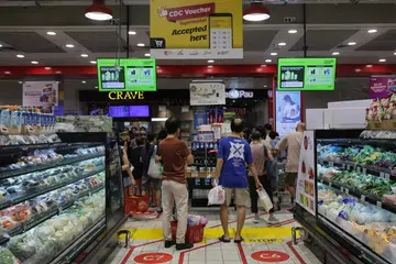 Inflasi teras Singapura meningkat pada Julai, akibat kenaikan harga elektrik dan gas, perkhidmatan serta makanan.