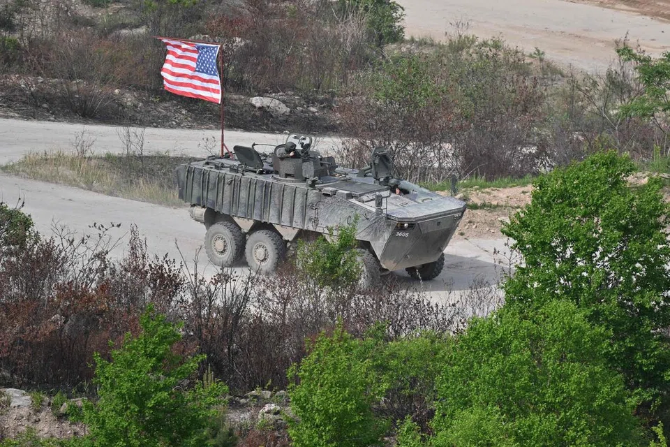 LATIHAN BERSAMA: Amerika Syarikat dan Korea Selatan mengadakan latihan tentera bersama di Lapangan Tembak Seungin, Korea Selatan, pada 25 Mei.