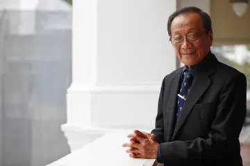 DIKENANG JASA: Dalam ucapan yang dikeluarkan pada Ahad, Majlis Gaji Kebangsaan (NWC) berkata, mendiang Profesor Lim Chong Yah diingati sebagai seorang yang bersungguh-sungguh membina kepercayaan di kalangan ahli tiga pihak di Singapura.