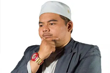 USTAZ MUHAMMAD SHAFAAT MOHD SYONAN
