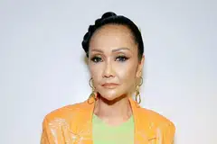 Era Farida menjangkau usia 60 tahun dengan sikap positif walaupun mengaku kadangkala dilanda kesepian, terutama setelah pemergian ibu kesayangan. 