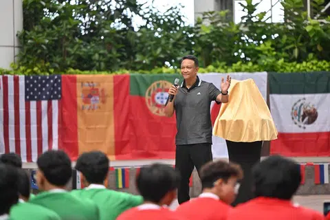 bola sepak, Piala Dunia, Fandi Ahmad,  ITE Kolej Central 