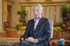 PM LEE: Singapura tidak mahu memilih Amerika atau China dalam isu pertembungan dua kuasa besar itu kerana negara ini mempunyai hubungan amat erat dan luas dengan Amerika dan China, termasuk dari segi ekonomi dan bidang lain. - Foto MCI