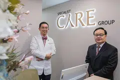 Dr Abdul Razakjr Omar (kiri) dan Dr Stanley Liew Choon Fong (kanan). - Foto BH oleh NUR DIYANA TAHA
