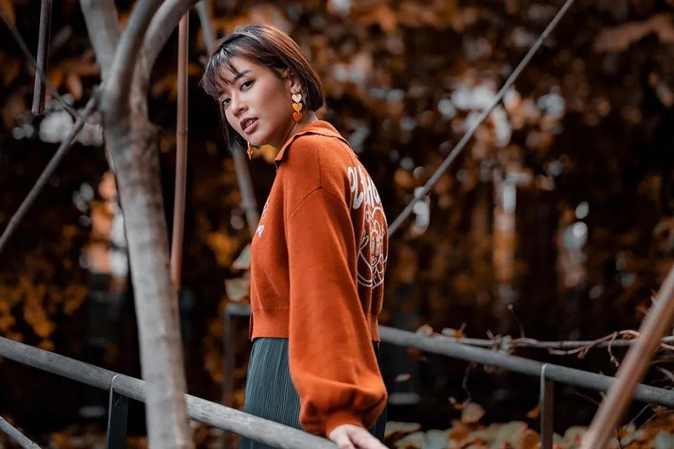 KEMENANGAN TIDAK DIDUGA: Rae Saleha anggap keikhlasan membawa watak cef yang diulit pelbagai gejolak emosi dalam telefilem Korban sebagai faktor kemenangan Anugerah Pelakon Terbaik dalam Festival Web New Zealand. - Foto ihsan RAE SALEHA