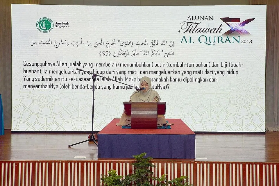 AKTIVITI RAMADAN: Jamiyah Singapura menjemput pelbagai Qari dan Qariah yang masyhur di dalam dan luar negeri untuk Majlis Nuzul Al-Quran yang akan diadakan pada 17 April ini, 10 pagi. - Foto-foto JAMIYAH SINGAPURA MAJLIS NUZUL AL-QURAN: Acara tahunan anjuran Jamiyah Singapura sering mendapat sambutan menggalakkan. Respons yang menggalakkan bagi majlis hibrid pada tahun ini menunjukkan bahawa masyarakat merindui acara-acara sebegini. Foto ini dirakam pada 2018.