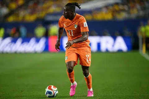 Yan Diomande mencuri perhatian apabila beliau sering menjadi duri dalam pertahanan pasukan liga utama Jerman, Bundesliga, bersama RB Liepzig. Prestasi beliau turut mendapat perhatian kelab besar, antaranya Manchester United dan Liverpool. Dalam kemenangan 1-0 Ivory Coast ke atas Ecuador, beliau menjadi ancaman berterusan dengan larian langsung dan keberanian menentang pemain pertahanan lawan. Prestasi seperti ini sering menjadi titik permulaan kepada bintang besar dan Diomande sudah pun menunjukkan tanda-tanda itu di peringkat awal kejohanan.