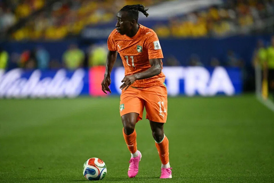 Yan Diomande mencuri perhatian apabila beliau sering menjadi duri dalam pertahanan pasukan liga utama Jerman, Bundesliga, bersama RB Liepzig. Prestasi beliau turut mendapat perhatian kelab besar, antaranya Manchester United dan Liverpool. Dalam kemenangan 1-0 Ivory Coast ke atas Ecuador, beliau menjadi ancaman berterusan dengan larian langsung dan keberanian menentang pemain pertahanan lawan. Prestasi seperti ini sering menjadi titik permulaan kepada bintang besar dan Diomande sudah pun menunjukkan tanda-tanda itu di peringkat awal kejohanan.