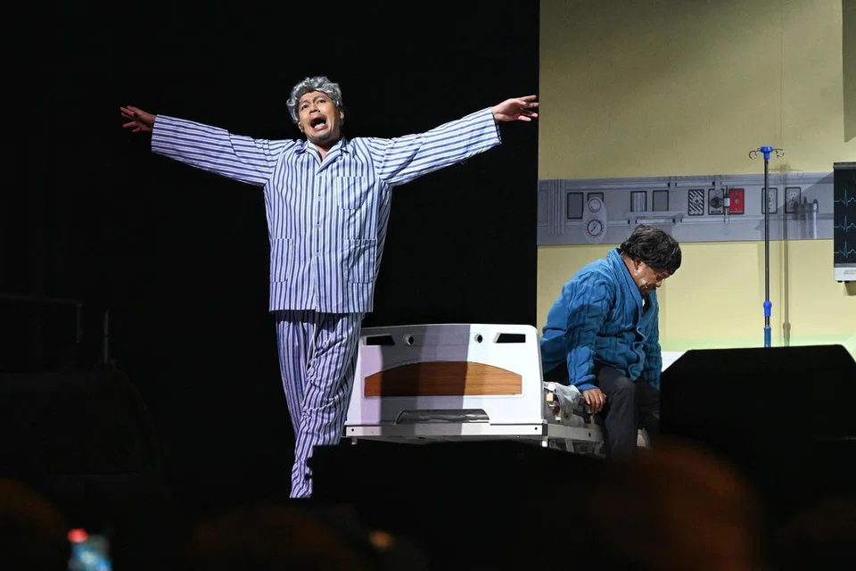 Sepahtu menyajikan hiburan lawak jenaka, ‘Sepahtu Reunion Live Tour’, untuk kali pertama di Singapura pada 30 November di Arena Hall 7, Expo.