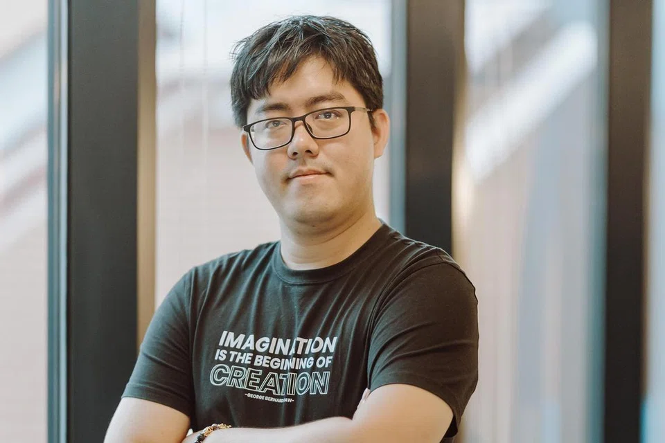 Pengasas dan Ketua Pegawai Eksekutif (CEO) Tokenize Xchange, Encik Hong Qi Yu, berkata pelaburan terbaru itu menjadikan jumlah dana Siri A yang terkumpul mencapai AS$23 juta ($30.7 juta). 