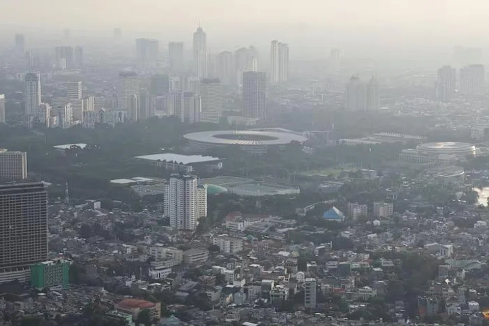 Indonesia, letupan di masjid 