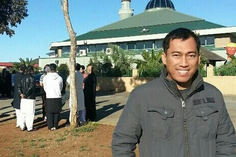 MENUNTUT SARJANA DI SINGAPURA: Kolonel Heri, yang merupakan sebahagian kru terdiri daripada 53 orang, meninggal dunia apabila kapal selam Indonesia KRI Nanggala 402 tenggelam dan ditemui pecah di dasar laut di perairan Bali. - Foto HERI OKTAVIAN/FACEBOOK