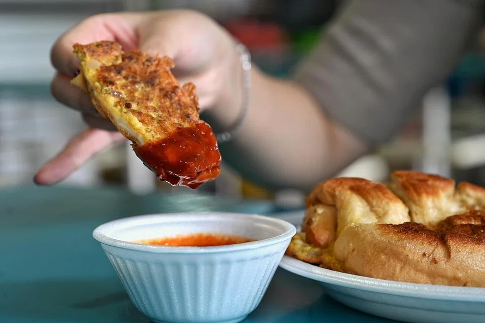 roti john, Kaki Bukit 511 Market & Food Centre, Nur Jannatun Naim