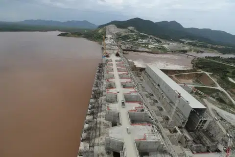 Empangan Besar Kebangkitan Habsyah (Gerd) ketika dalam pembinaan di Sungai Nil, di daerah Guba, wilayah Benishangul-Gumuz, Habsyah, pada 26 September 2019. Empangan itu, yang dirasmikan pada September 2025, menjadi punca utama pertikaian dengan Mesir