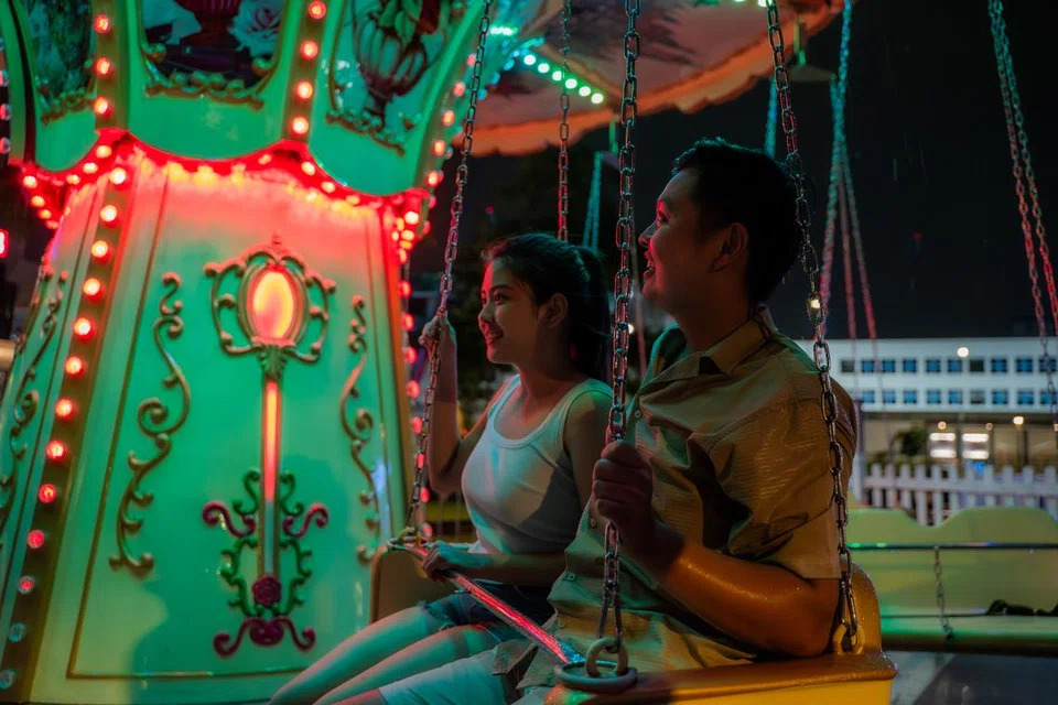 ‘Karnival Glow Coast’ berlangsung dari 24 Mei hingga 23 Jun di Downtown East. 