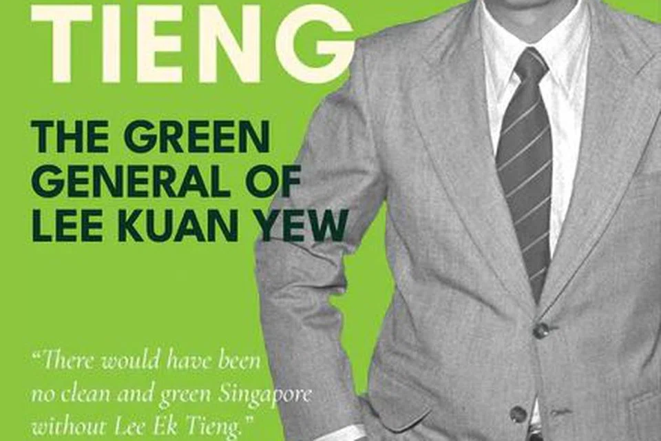 Buku ‘Lee Ek Tieng: The Green General Of Lee Kuan Yew’, tulisan Encik Matthew Gan, Cik Pearl Lee dan Cik Samantha Boh yang diterbitkan pada Februari 2025, mengenang sumbangan Encik Lee kepada alam sekitar Singapura.