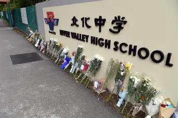 MENGAKU SALAH: Remaja berkenaan mengaku bersalah atas tuduhan membunuh rakan sekolahnya di Sekolah Tinggi River Valley pada 2021.