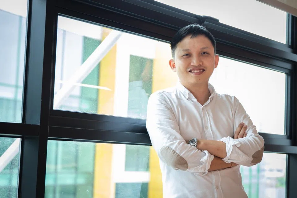 Ejen hartanah, Encik Ryan Khoo.