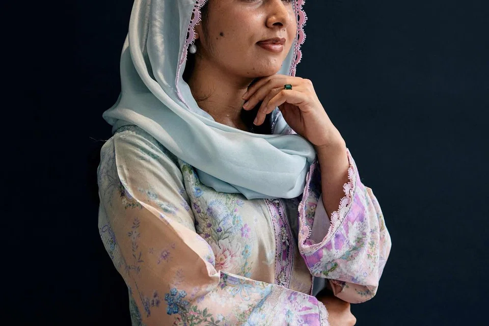 Pemenang Hadiah Keamanan Nobel Pakistan, Malala Yousafzai, bergambar potret semasa temu bual dengan AFP di London pada 12 Julai 2024. Malala menggesa Pakistan untuk “menterbalikkan” dasar mengusir warga Afghanistan tanpa izin dalam temu bual dengan AFP.