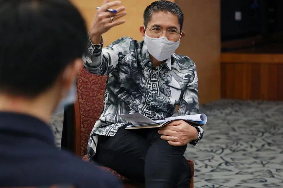 SOKONGAN SENTIASA ADA: Dr Maliki yakin akan perlunya terus berusaha berhubung dan mendekati pelajar untuk mengingatkan mereka bahawa sokongan sentiasa ada. - Foto MOE