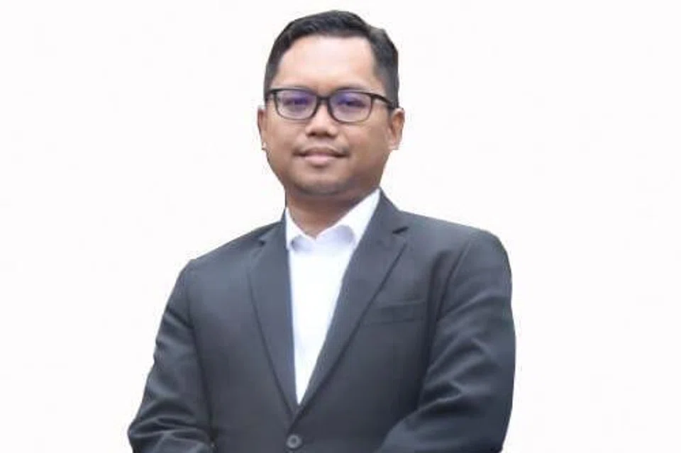 Pemerhati politik merangkap Pensyarah Undang-Undang dan Perlembagaan Universiti Teknologi Mara, Dr Ikmal Hisham Mohd Tah.