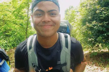 Mikhail Benyamin, Pantai Pasir Ris, kayak