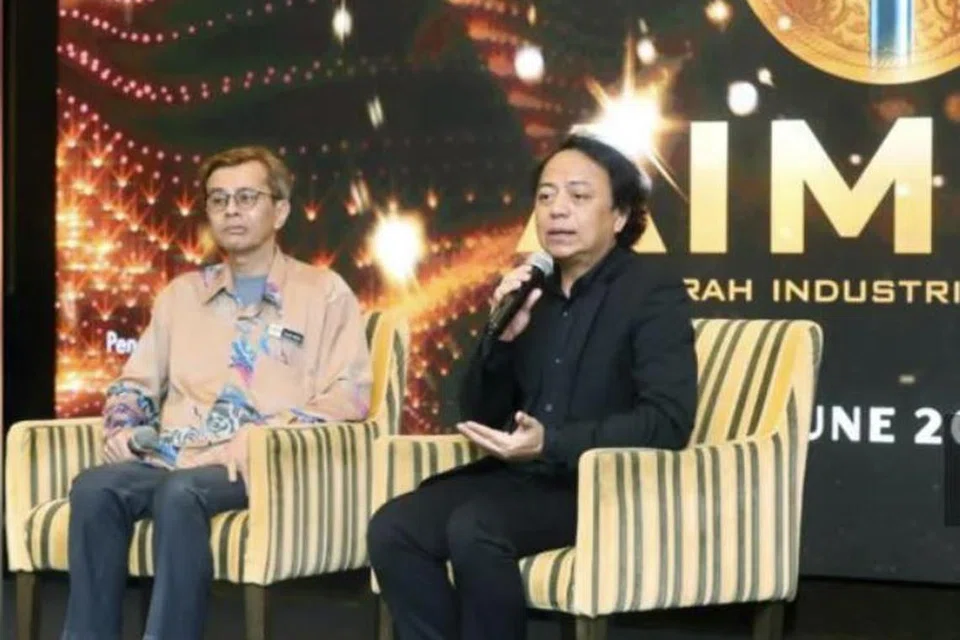 Kolaborasi Artis Tempatan Bersama Artis/Komposer Luar Negara Terbaik, kategori baru, anugerah industri muzik