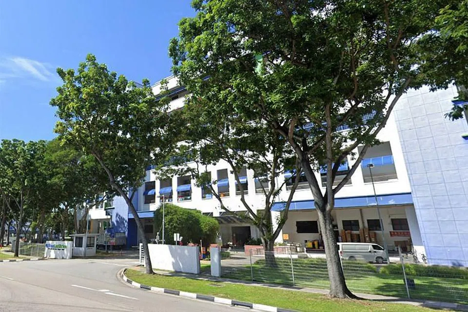 Premis Namira Catering di Shimei East Kitchen Bedok North. Masalah kebersihan dikesan di premisnya. - Foto GAMBAR TANGKAP LAYAR GOOGLE MAPS