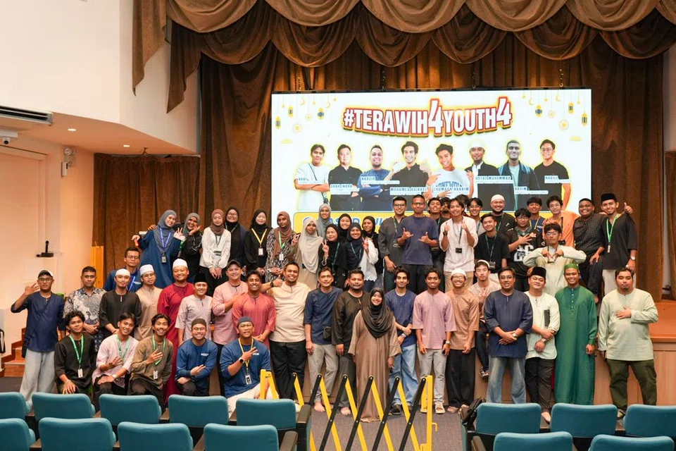 Terawih4Youth kali juga dimeriahkan dengan barisan tetamu termasuk pelakon Datuk Adi Putra, personaliti media sosial AimRun, Ridhwan Azman  dan Khai Irfan, bagi menggalakkan lagi penyertaan orang muda.