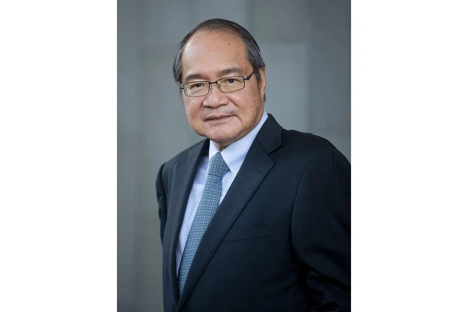 ENCIK LUCIEN WONG: Dilantik semula selama tiga tahun lagi.