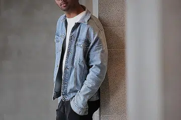 TINGGALKAN RASA TERKILAN: Hans Ashrie ingin benamkan sahaja rasa terkilan tidak diberi sebarang projek sewaktu bergelar bakat syarikat Metrowealth International Group (MIG) dahulu dan fokus pada usaha niaga keluarga ataupun projek syarikat penerbitannya di media digital. - Foto BH oleh GIN TAY