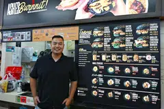 Pemilik Ashes Burnnit, Encik Lee Syafiq Muhd Ridzuan Lee, berkongsi bagaimana digitalisasi telah membantu gerainya menjadi lebih produktif. 