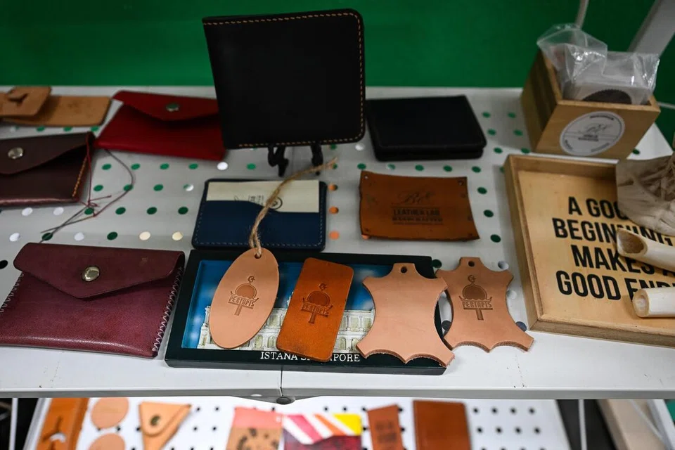 Encik Mohammad Razib Samsudin berkata dengan membantu penghuni di Rumah Peralihan Pertapis, ia menguatkan lagi proses ‘penyembuhannya’ dan memberinya motivasi menjalani kehidupan dengan pengertian baru.