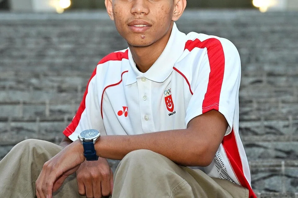 Pesilat Singapura, Dhani Andika Razali, menerima ganjaran wang sebanyak $10,000 daripada Anugerah Sukan Utama (MAP) setelah meraih pingat emas di Sukan SEA 2025.