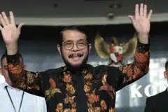 Keputusan Pengadilan Tata Usaha Negara (PTUN) di bawah naungan Mahkamah Agung Republik Indonesia memihak kepada mantan Ketua Hakim Mahkamah Perlembagaan, Encik Anwar Usman, yang juga abang ipar kepada Presiden Joko ‘Jokowi’ Widodo, berhubung penurunan pangkatnya daripada jawatan tertinggi mahkamah.