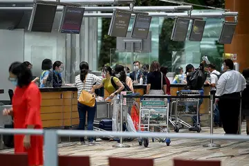 KIAN PULIH: Encik Iswaran berkata paras bilangan pekerja yang bertugas di Lapangan Changi kini sekitar 90 peratus paras prapandemik. - Foto BH oleh FELINE LIM