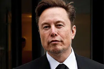 ENCIK MUSK: Pada 2018, beliau, melalui ciapannya, memberitahu beliau mempunyai dana kewangan untuk mengambil alih Tesla sebagai syarikat swasta. - Foto REUTERS