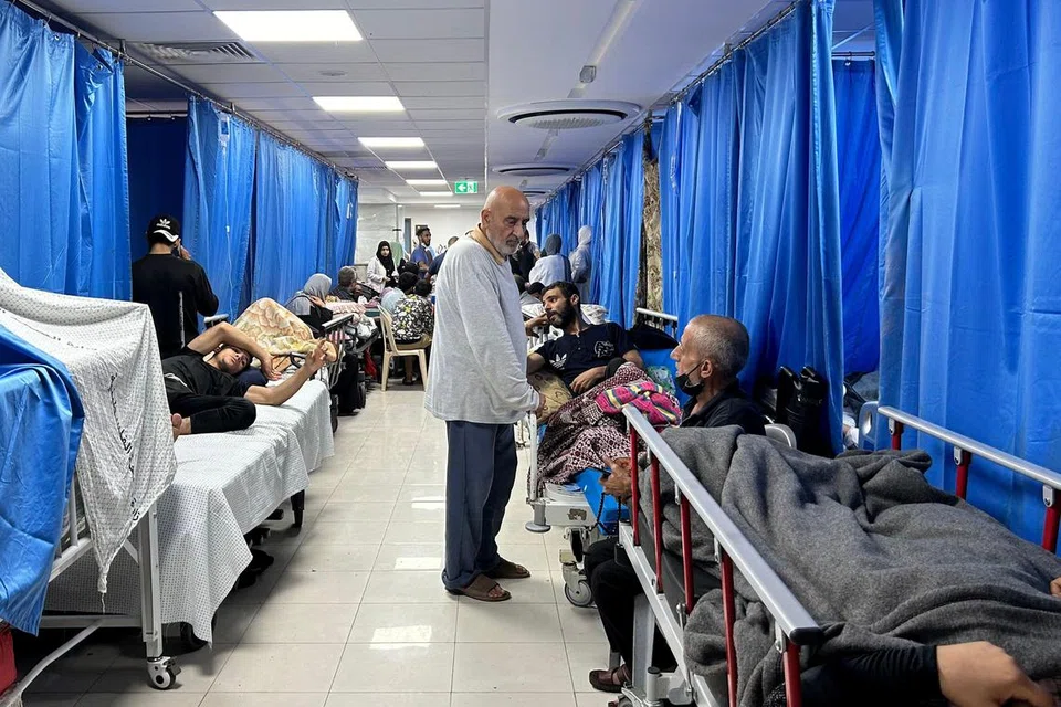 OPERASI TERGENDALA: Hospital Al Shifa adalah antara sebilangan hospital di Gaza yang menggantung operasi disebabkan pengeboman oleh Israel, di samping kekurangan bahan api dan ubat-ubatan.