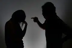 Lelaki yang patahkan 3 tulang rusuk teman wanita dipenjara