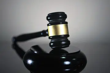 AKAN DIJATUHKAN HUKUMAN: Pesalah dijangka dijatuhkan hukuman pada November akan datang.