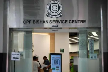 Skim Simpanan Persaraan yang Dipadankan (MRSS) dan Skim MediSave yang Dipadankan baru akan membolehkan lebih ramai rakyat Singapura yang layak menerima sumbangan sepadan daripada pemerintah.