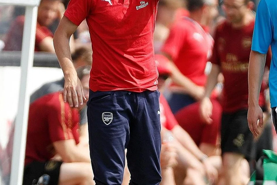 PERUBAHAN BARU: Emery dijangka menampilkan barisan pemain hebat dalam kededua perlawanan ICC di Stadium Negara nanti. - Foto REUTERS 