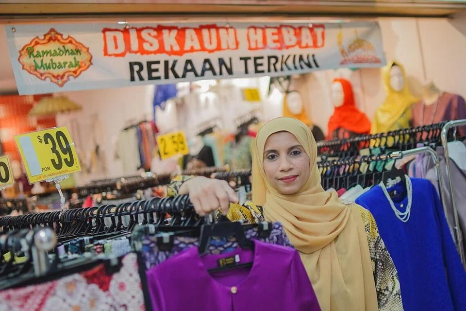 Cik Lubna Osman Bamadhaj, yang dahulunya pemilik kedai pakaian Bamadhaj Brothers.
