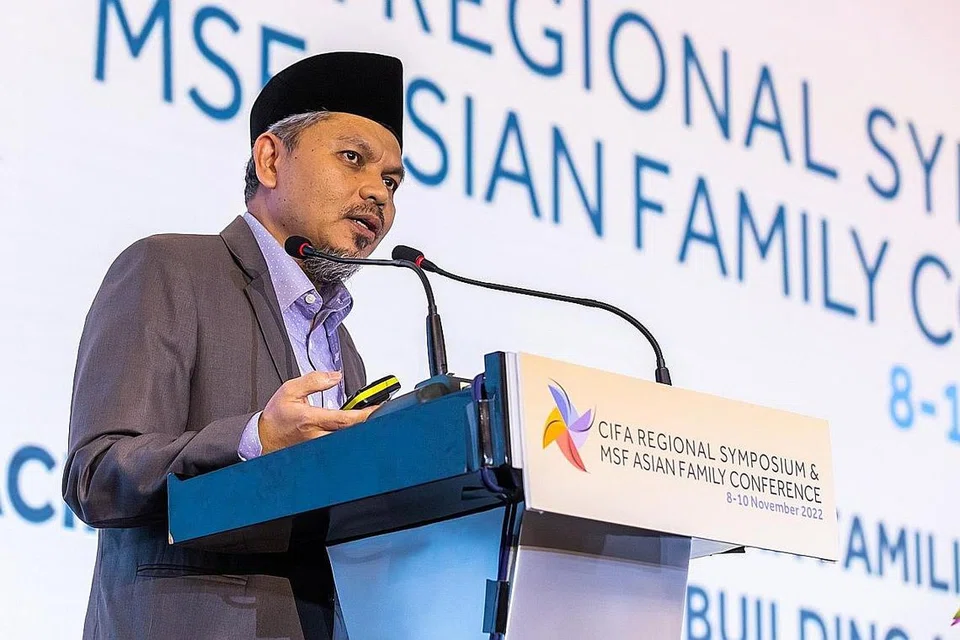 Ustaz Nor Razak Bakar.