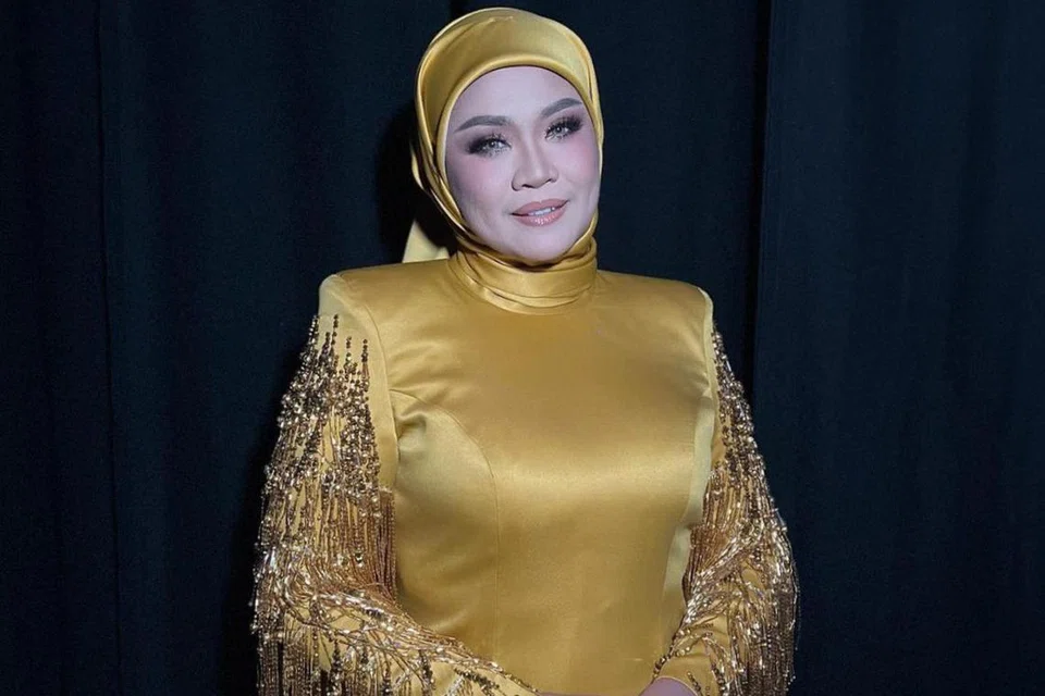 Liza Hanim turut menjalani rakaman program Hari Raya Astro di kawasan pergunungan Switzerland dengan suhu dingin -9 darjah Celsius.