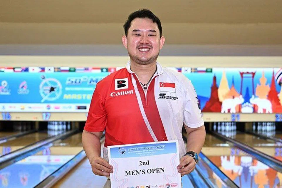 Muhammad Jaris Goh, boling, kejohanan antarabangsa, Singapura